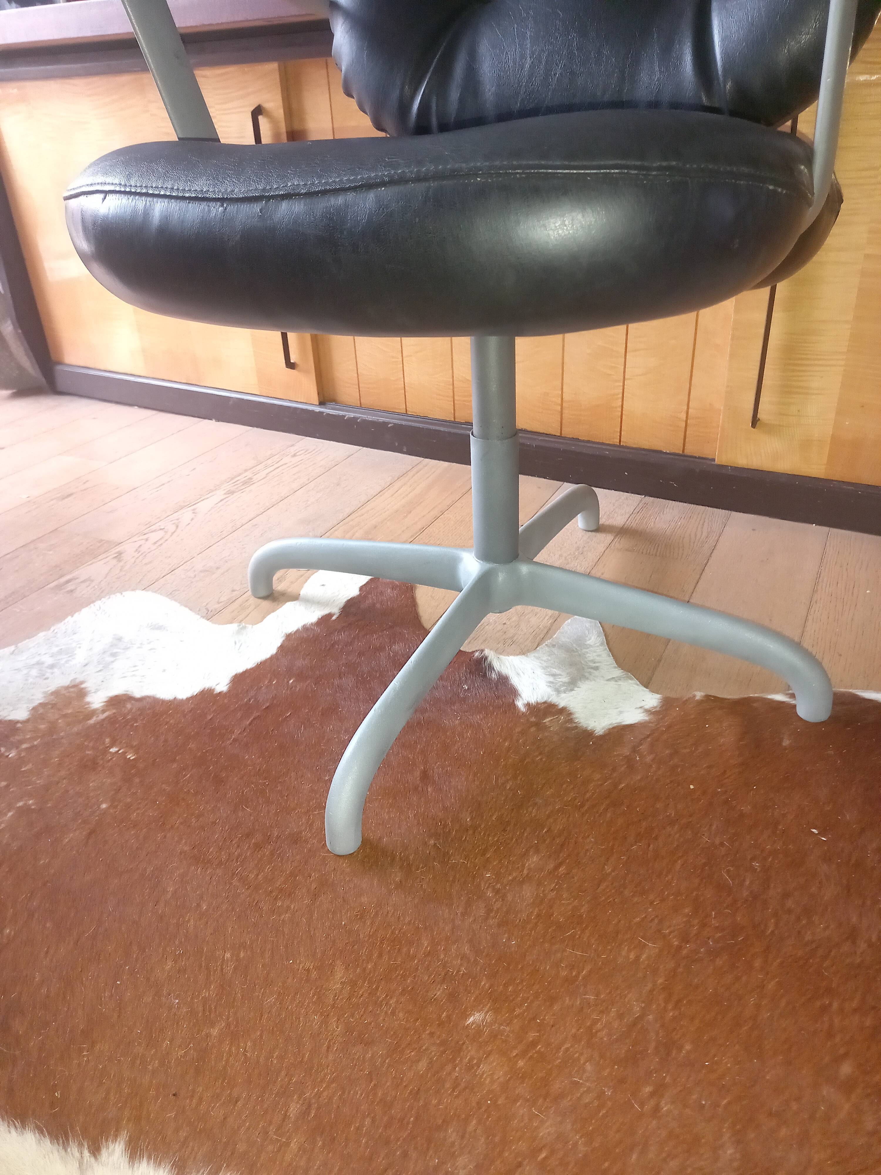 Fauteuil Knoll