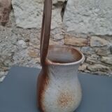 Sandstone utensil holder