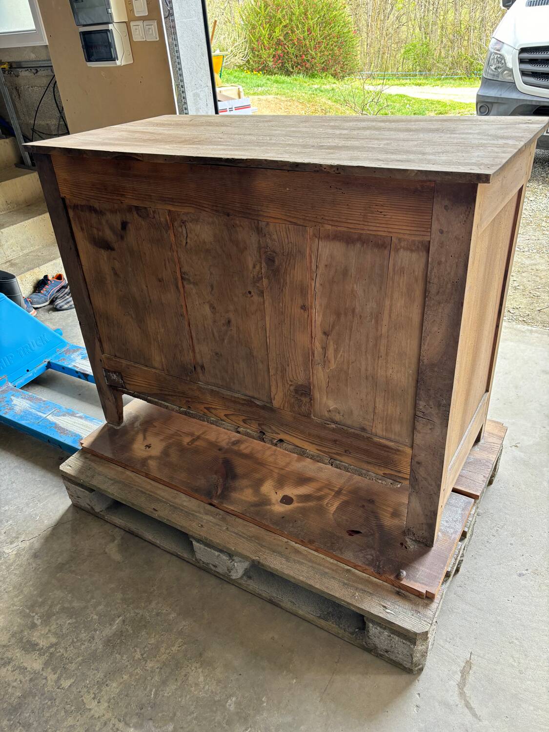 Louis Philippe chest of drawers in raw wood