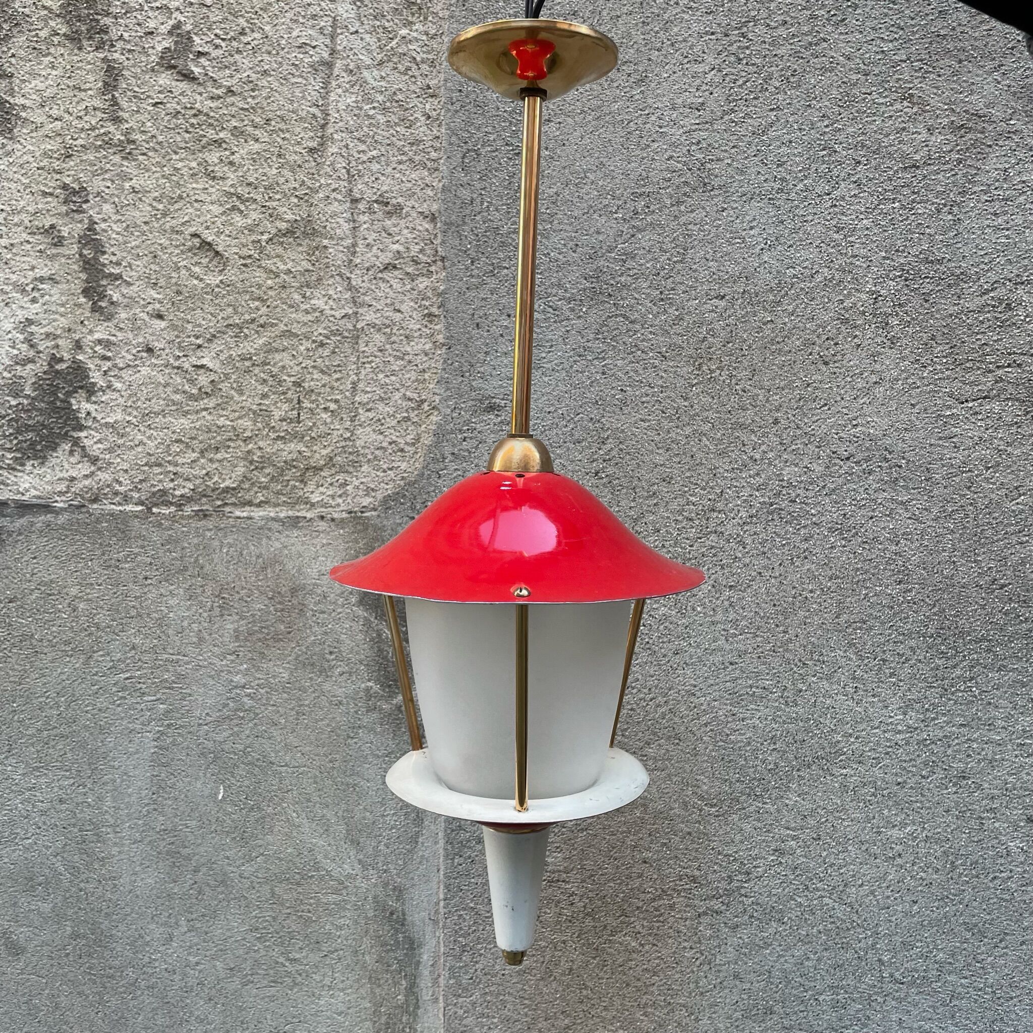 Suspension 50s red sheet metal