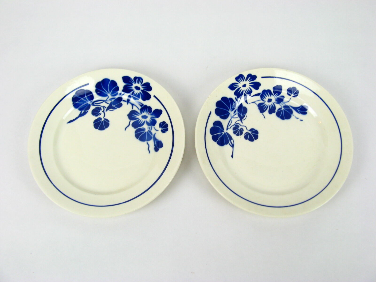 2 asiettes of Badonviller, Capucin model