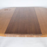 Dining table in teak with extensions, of Danish design from the 1960s.