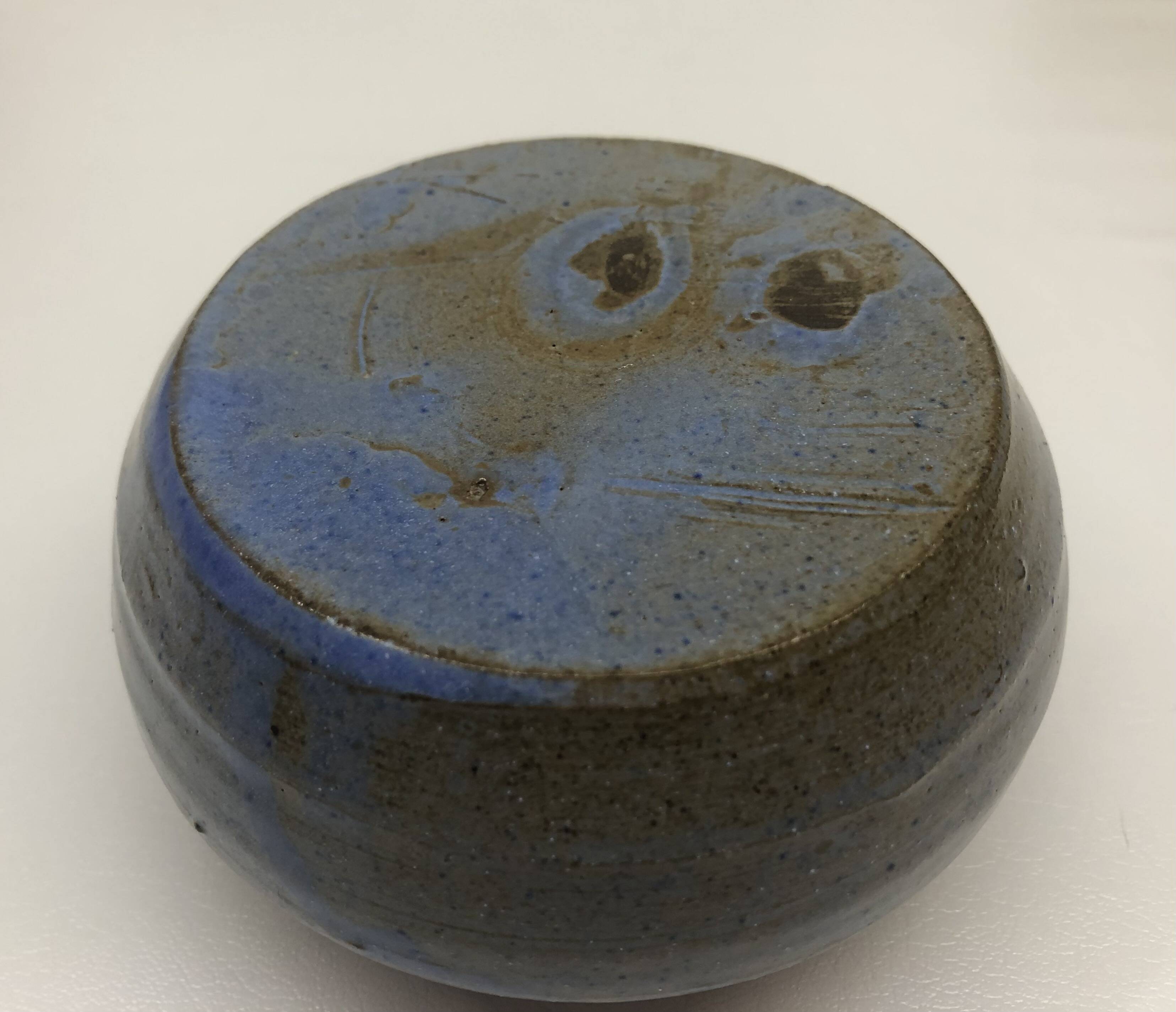 Rhoda Giethoorn ceramic flower vase