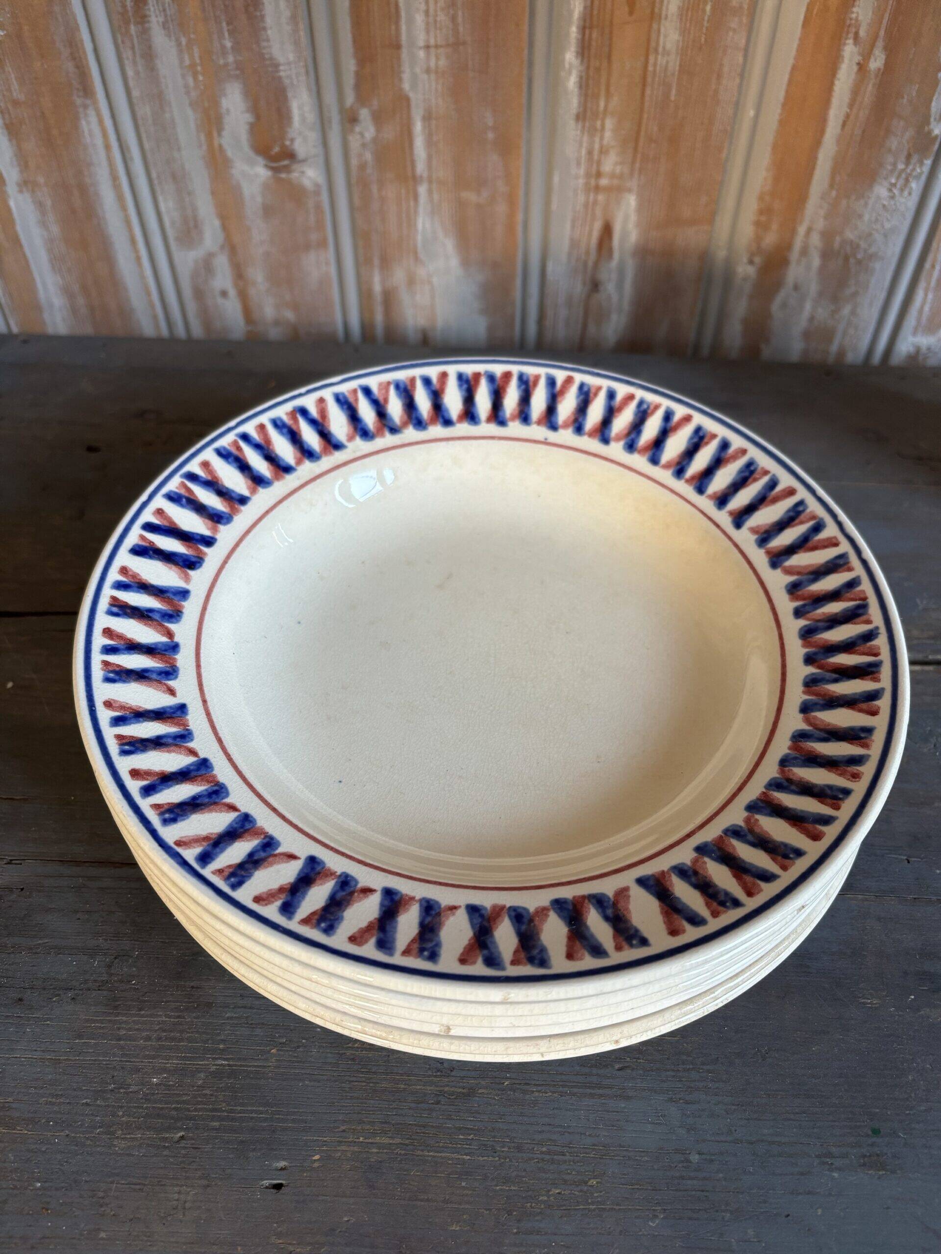 6 deep plates Saint-Amand 1930