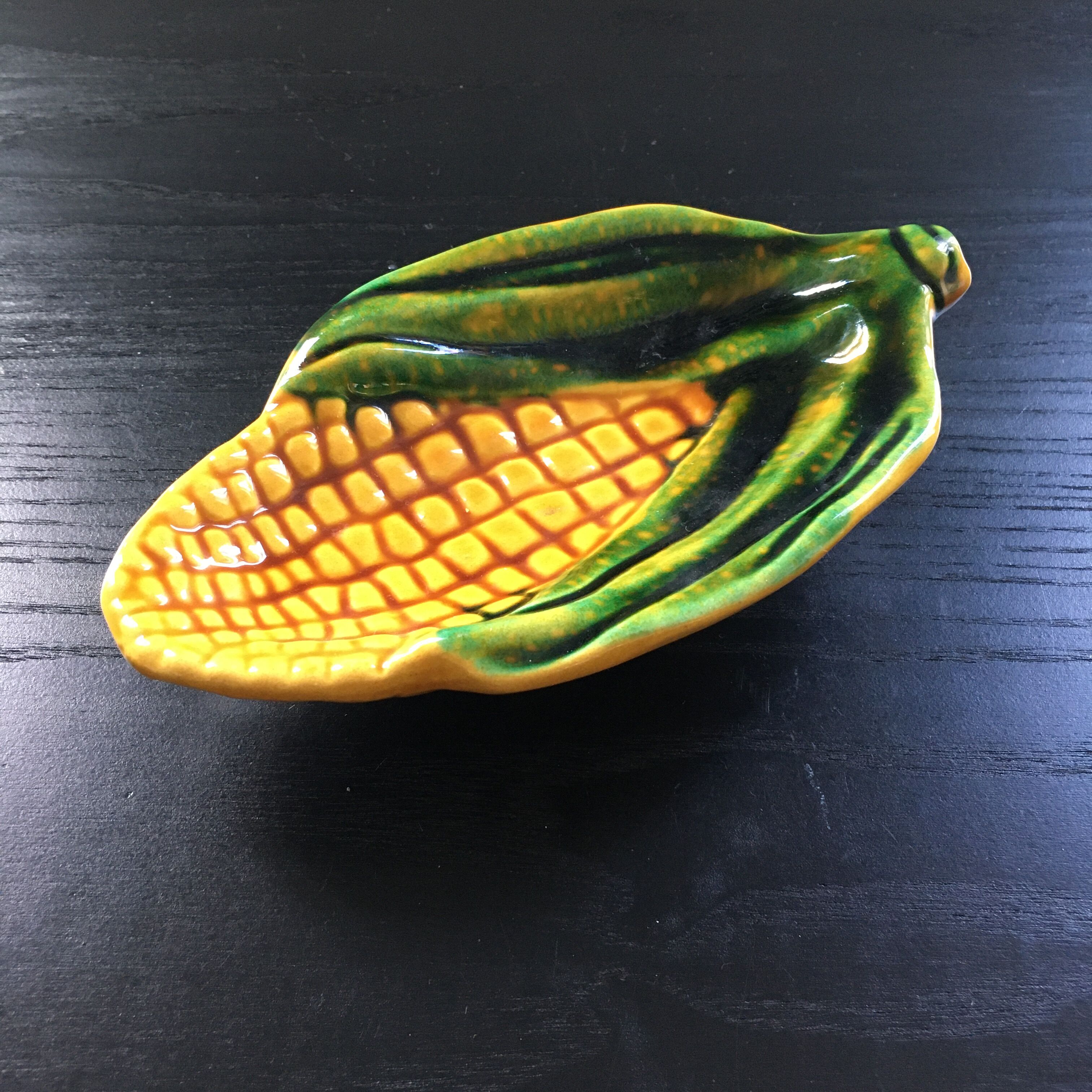 Vallauris corn pocket emptier