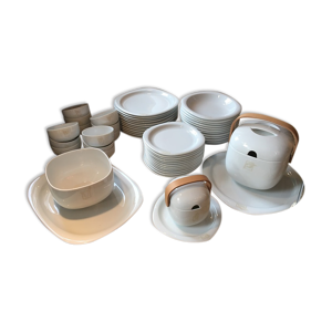 service de vaisselle Suomi 80 pcs par Timo Sarpaneva pour Rosenthal