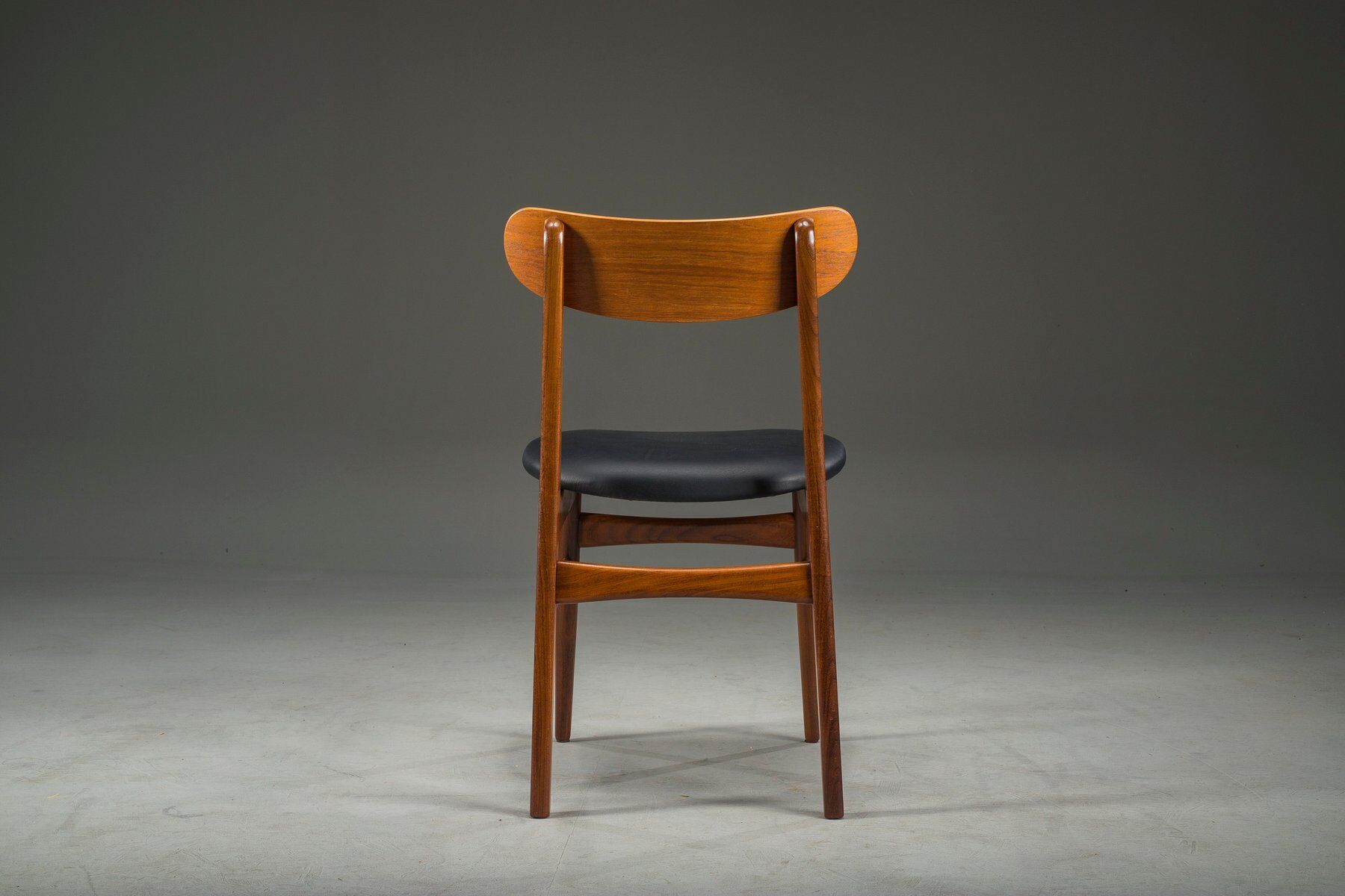 Mid-century Danish dining chair with leather upholstery from Farstrup, 1960s