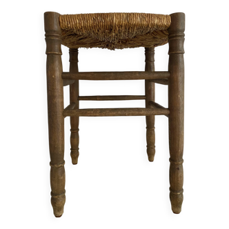 Country stool in wood and straw