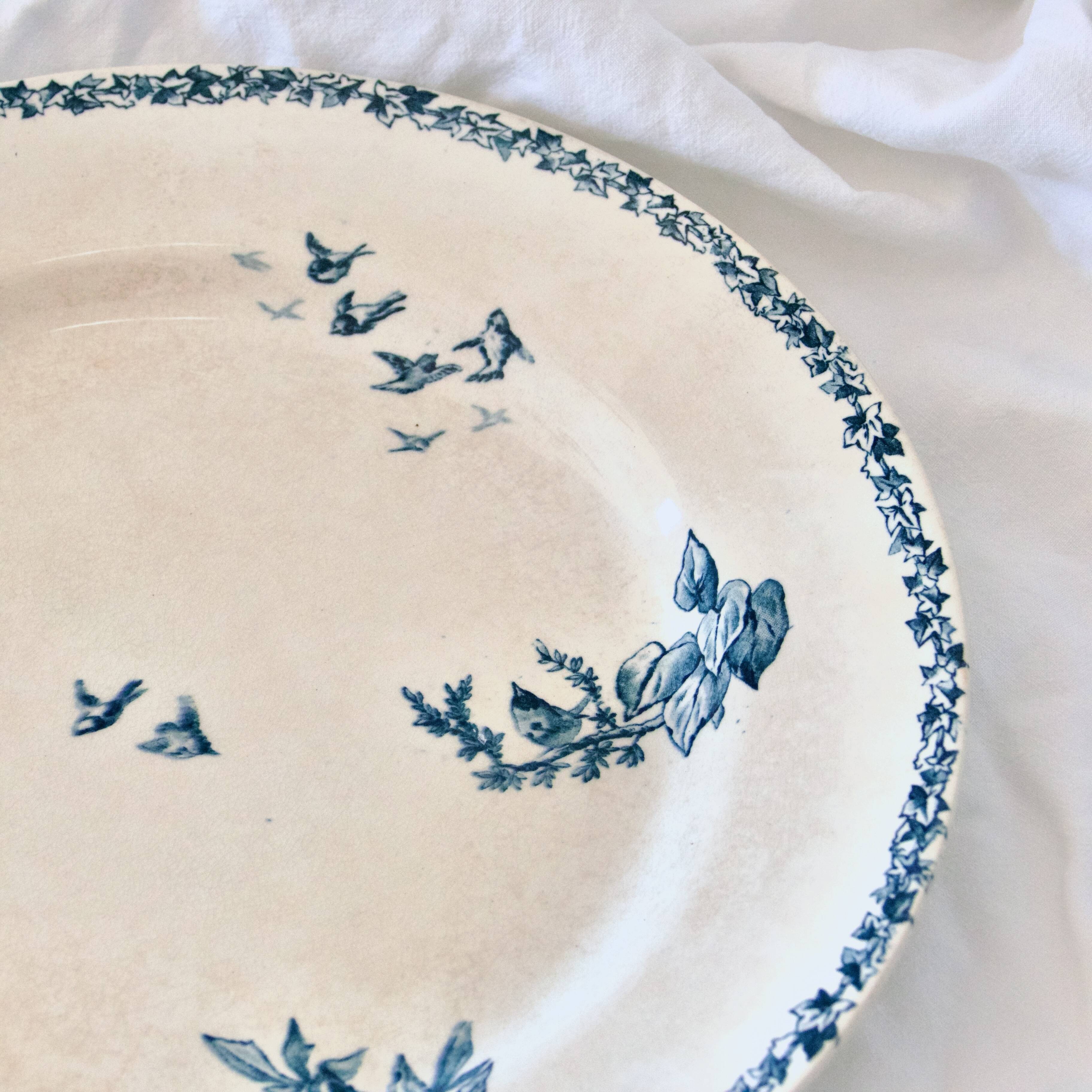 Large 19th century iron earth bird dish Choisy-le-Roi HB & C