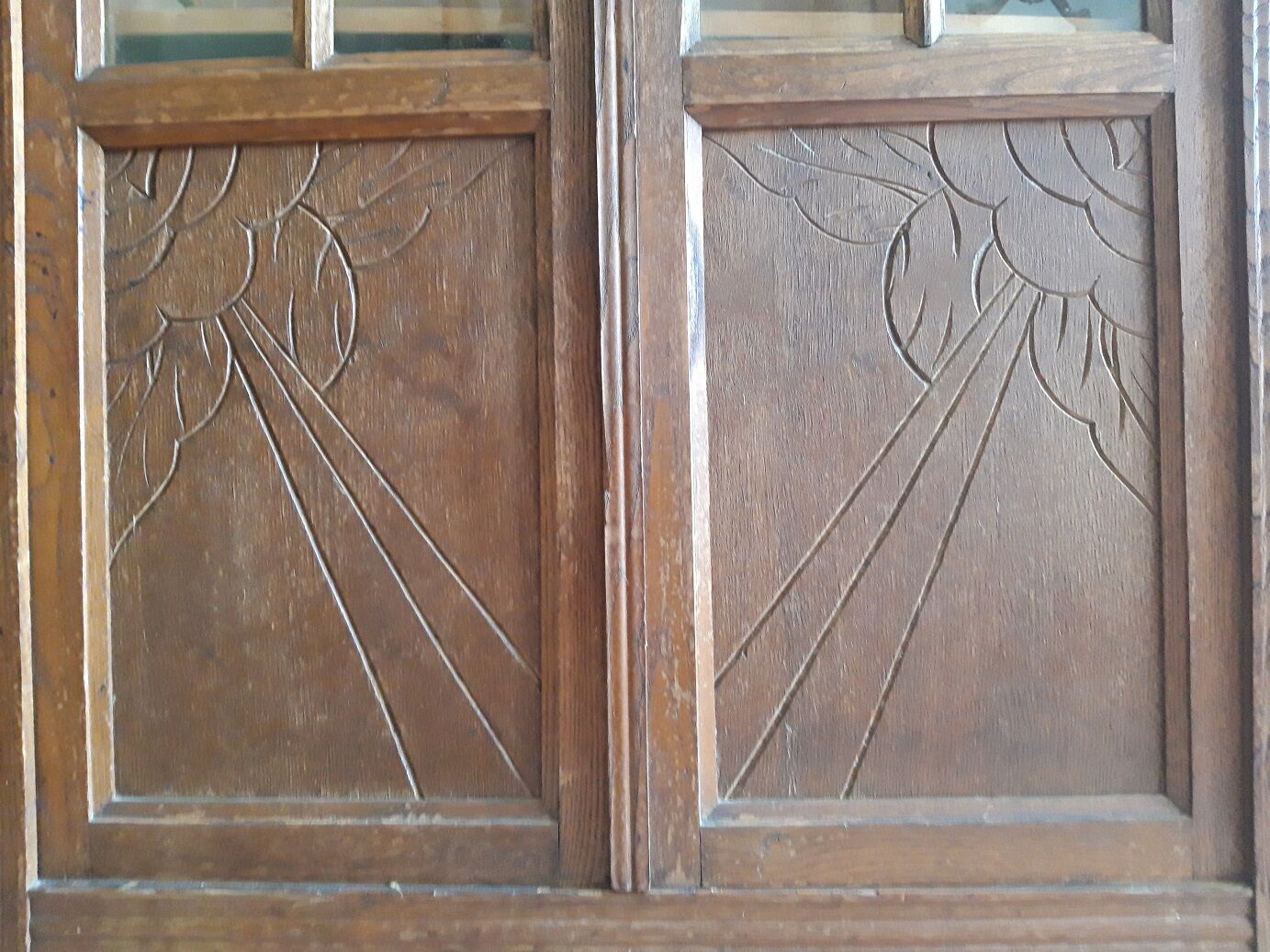 Art Deco glass cabinet