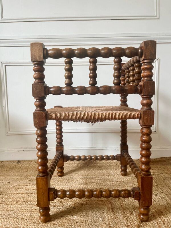 Chaise coin du feu bois et paille