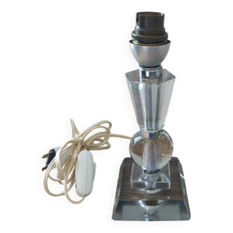 Lamp base
