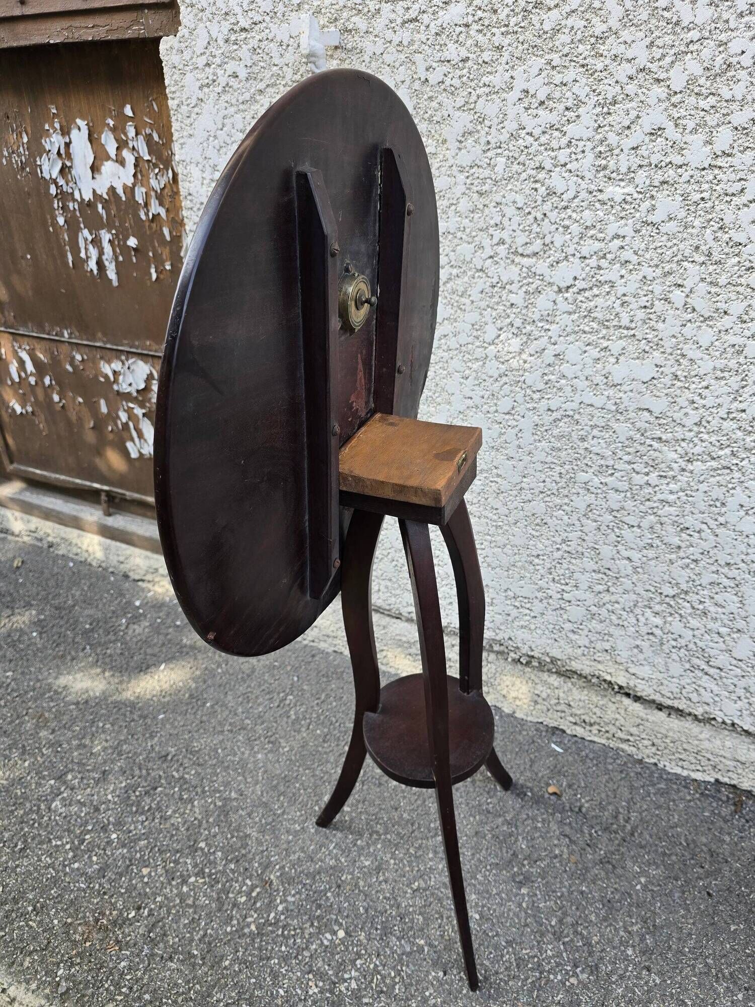 Tripod gueridon in mahogany with a tilting top – Directoire period / early 19th century