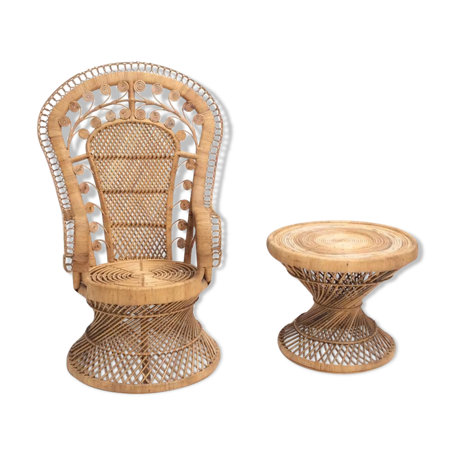 Emmanuelle vintage s 1970 Indonesia rattan chair