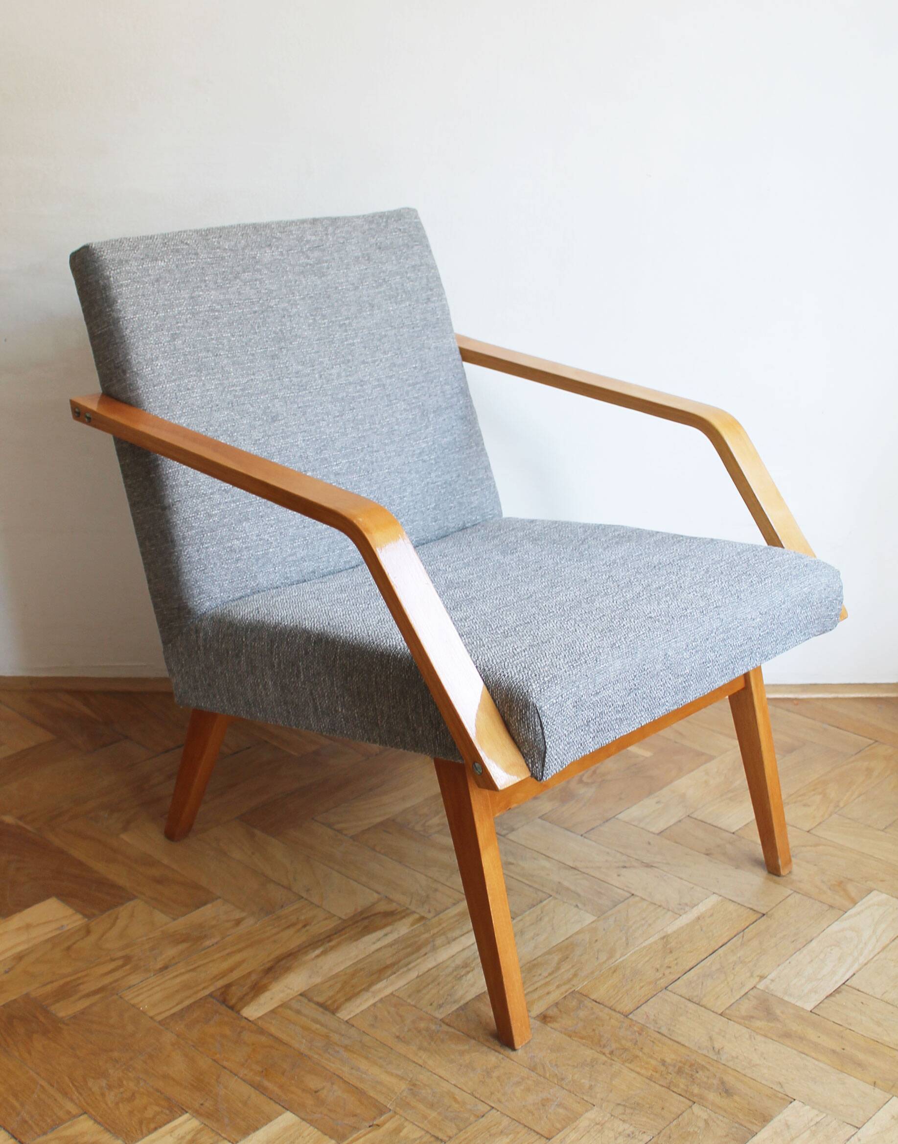 Pair of 1970s Armchairs by Mier with new fabric