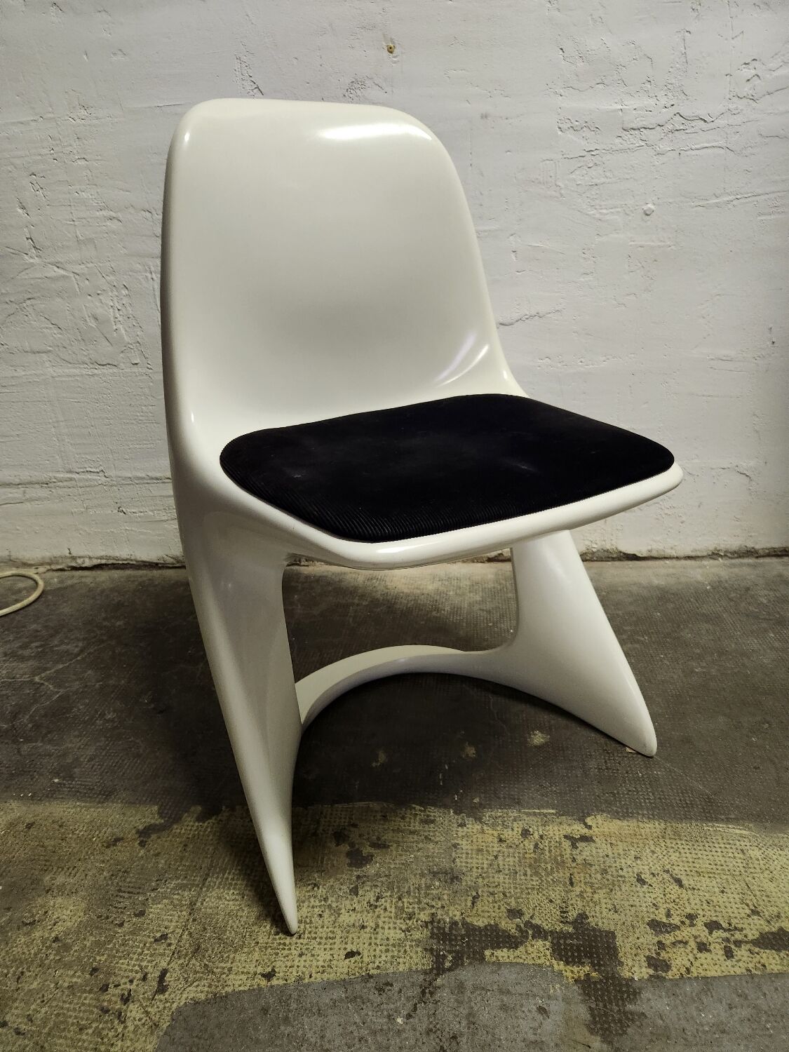 Casala chair design Alexander Begge space-age