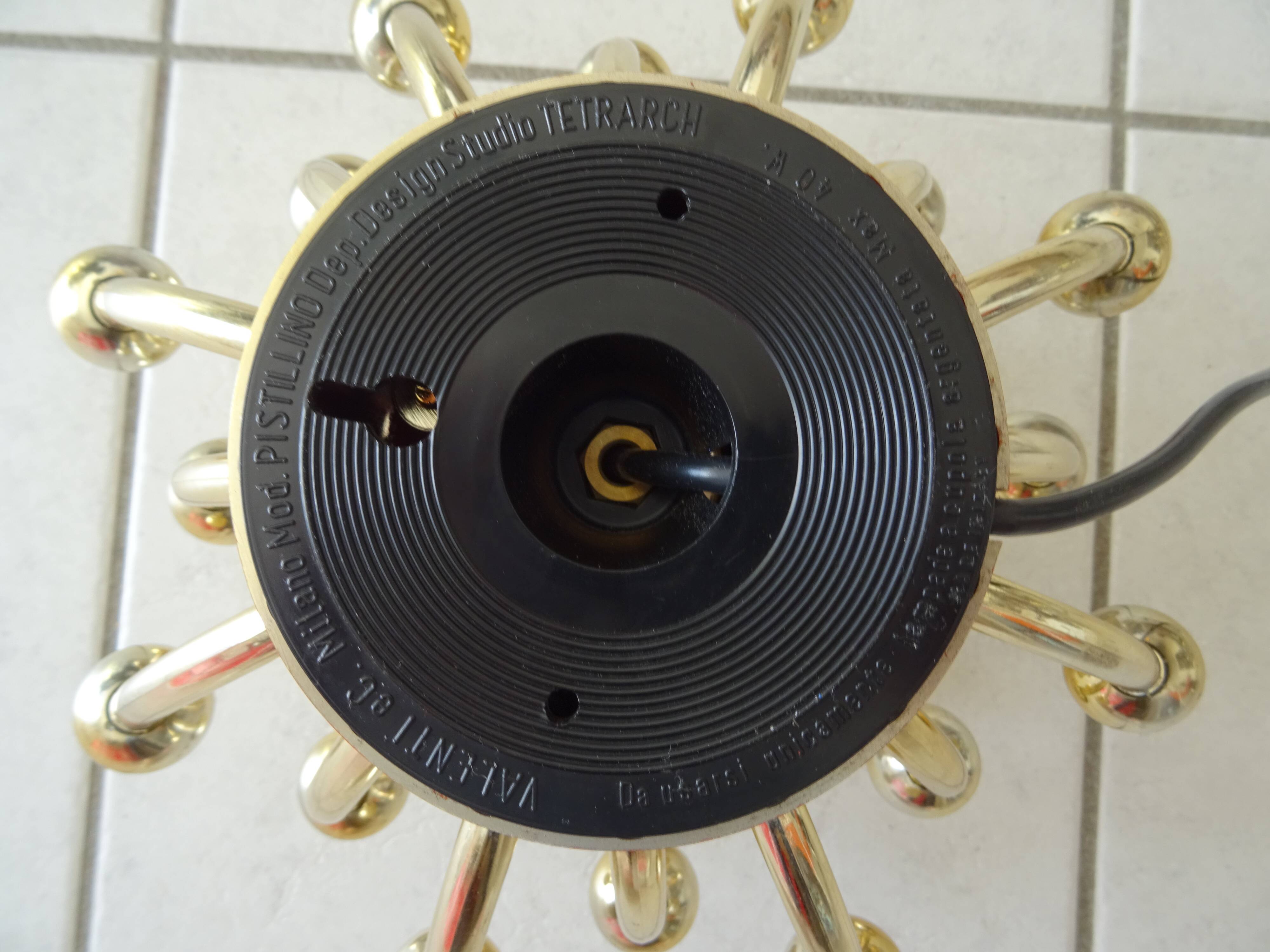 Pistillino gold wall lamp Studio Tetrarch Valenti design 70s