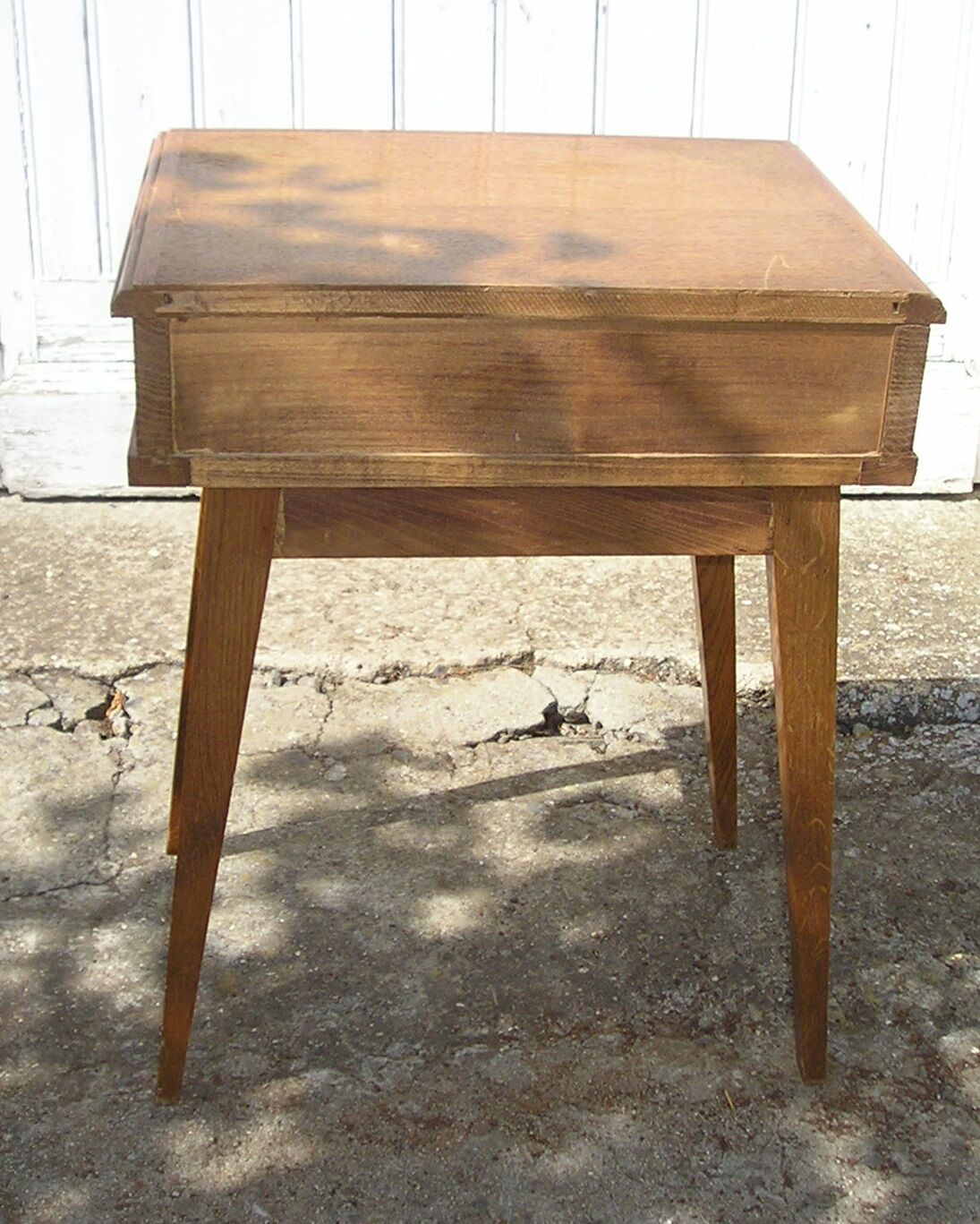 Oak bedside or sofa tip, compass feet and 1 drawer