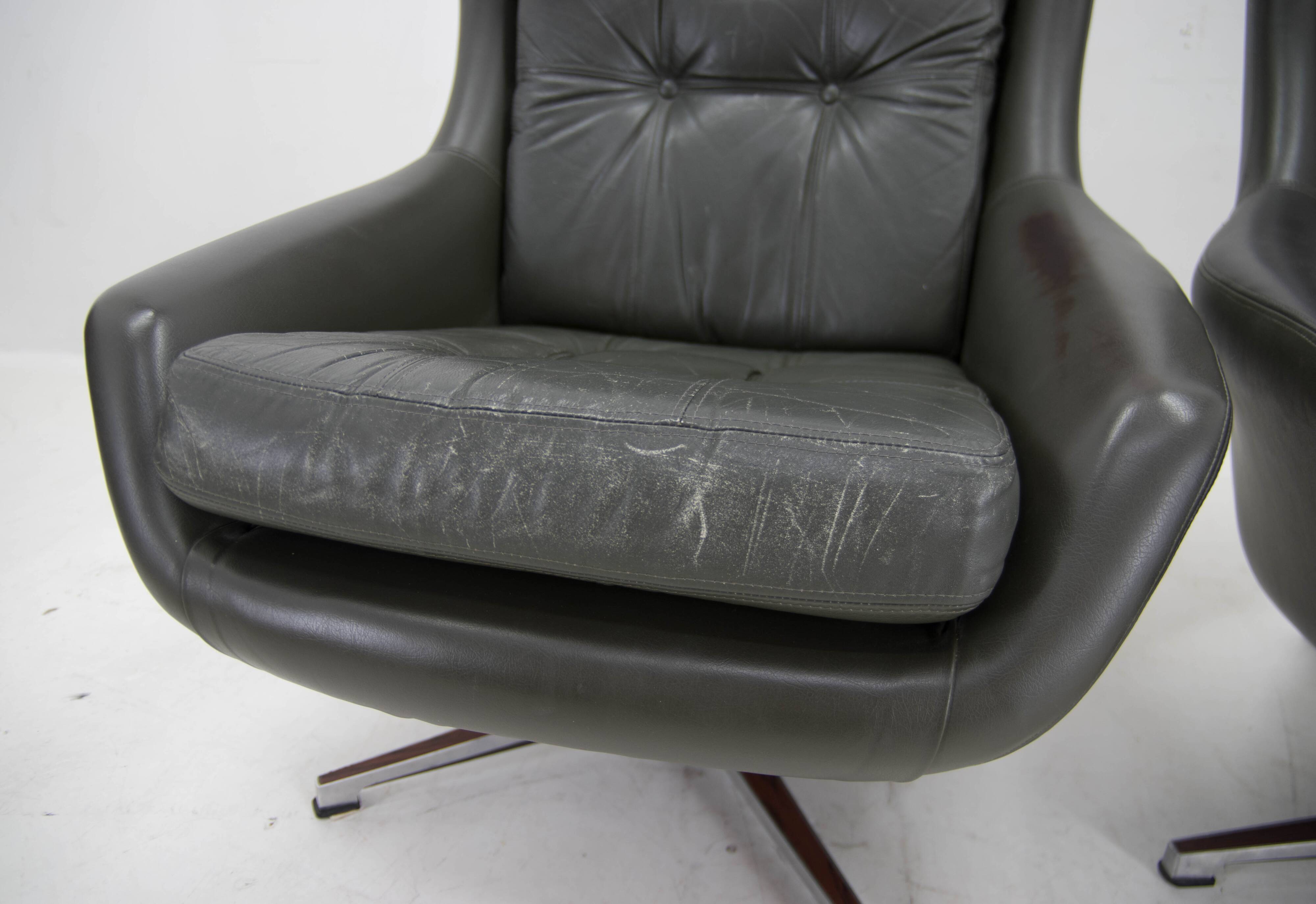 Midcentury Swivel Rocking Leather Armchair, Peem, Finland, 1970s