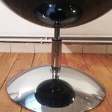 Egg armchair