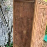 Vintage Parisian bonnetiere