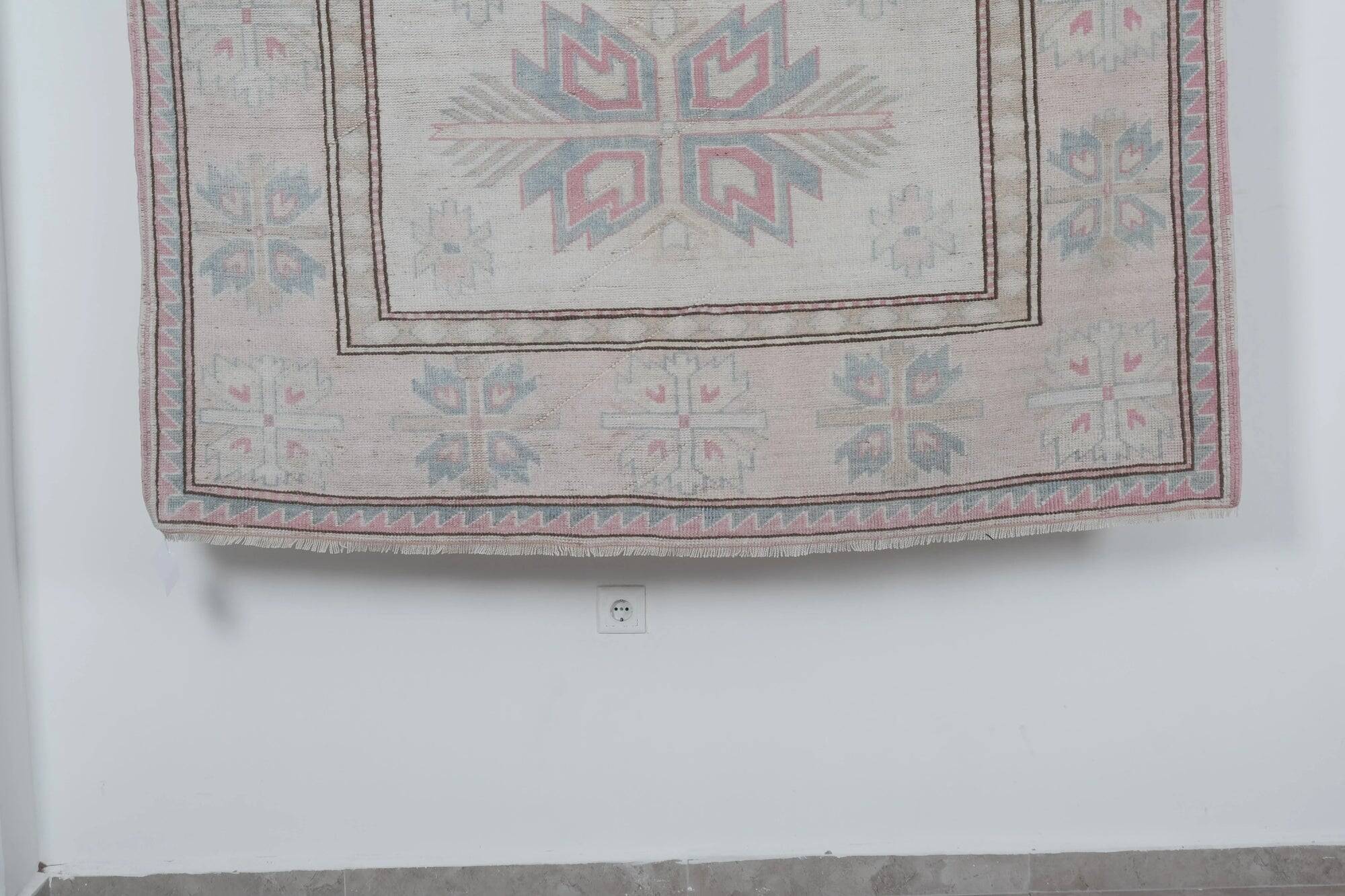 Vintage Turkish rug handmade 180x222 cm