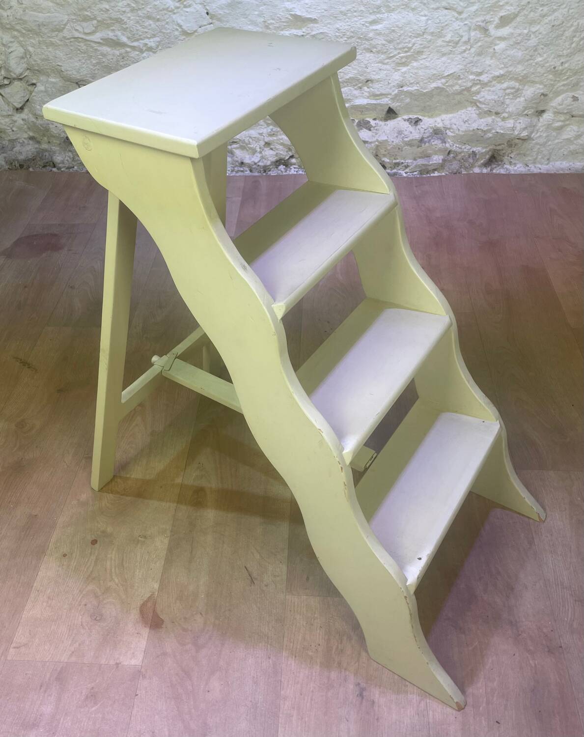 Small stepladder