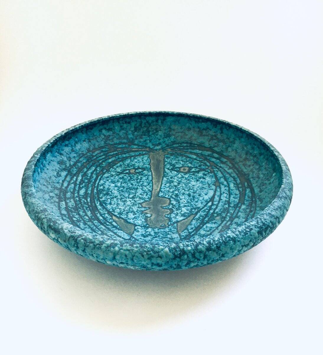 Art Ceramics Sgraffito Face Bowl by Alvino Bagni for Raymor, 1960s