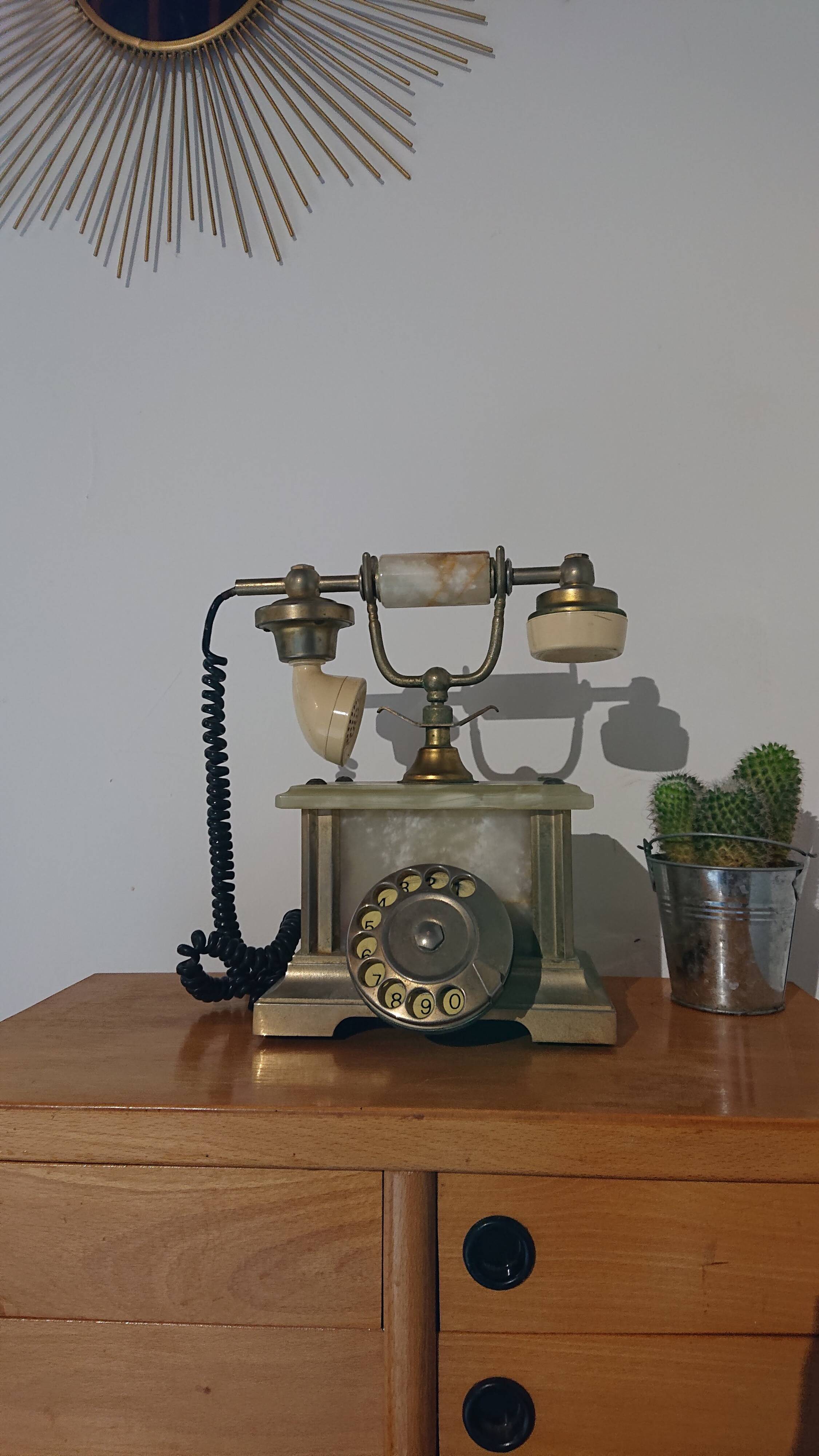 Téléphone rotatif onyx vert italien