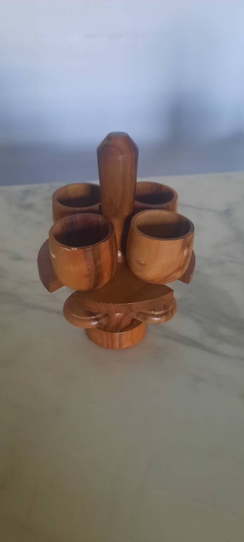 Lot de coquetiers en bois