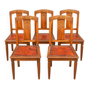 5 Art Deco Chairs in Carved Walnut, Upholstered with Studded Leather – 1920s