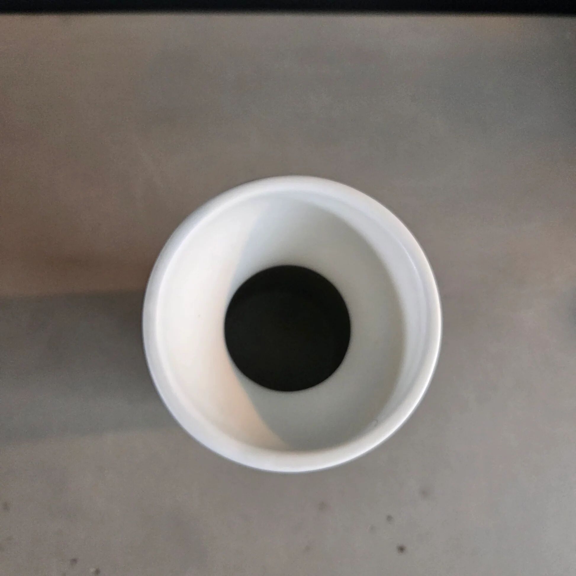 Kukka vase by Hilkka-Liisa Ahola for Arabia - Finland