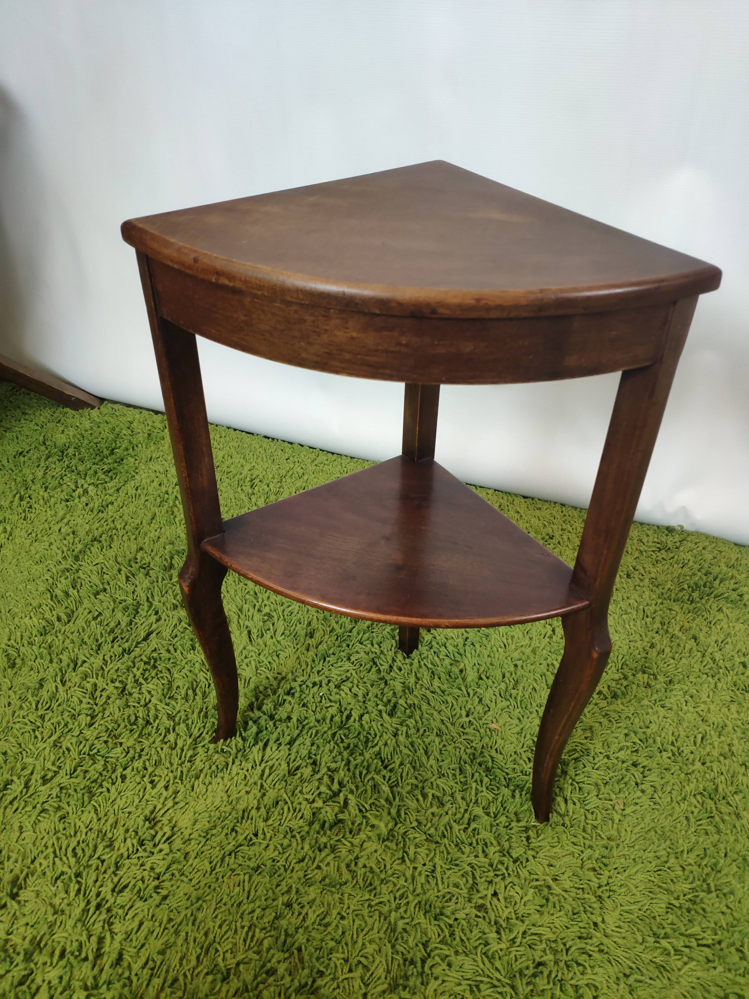 Curved foot angle healing