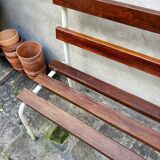 Bench in dark wood and white metal