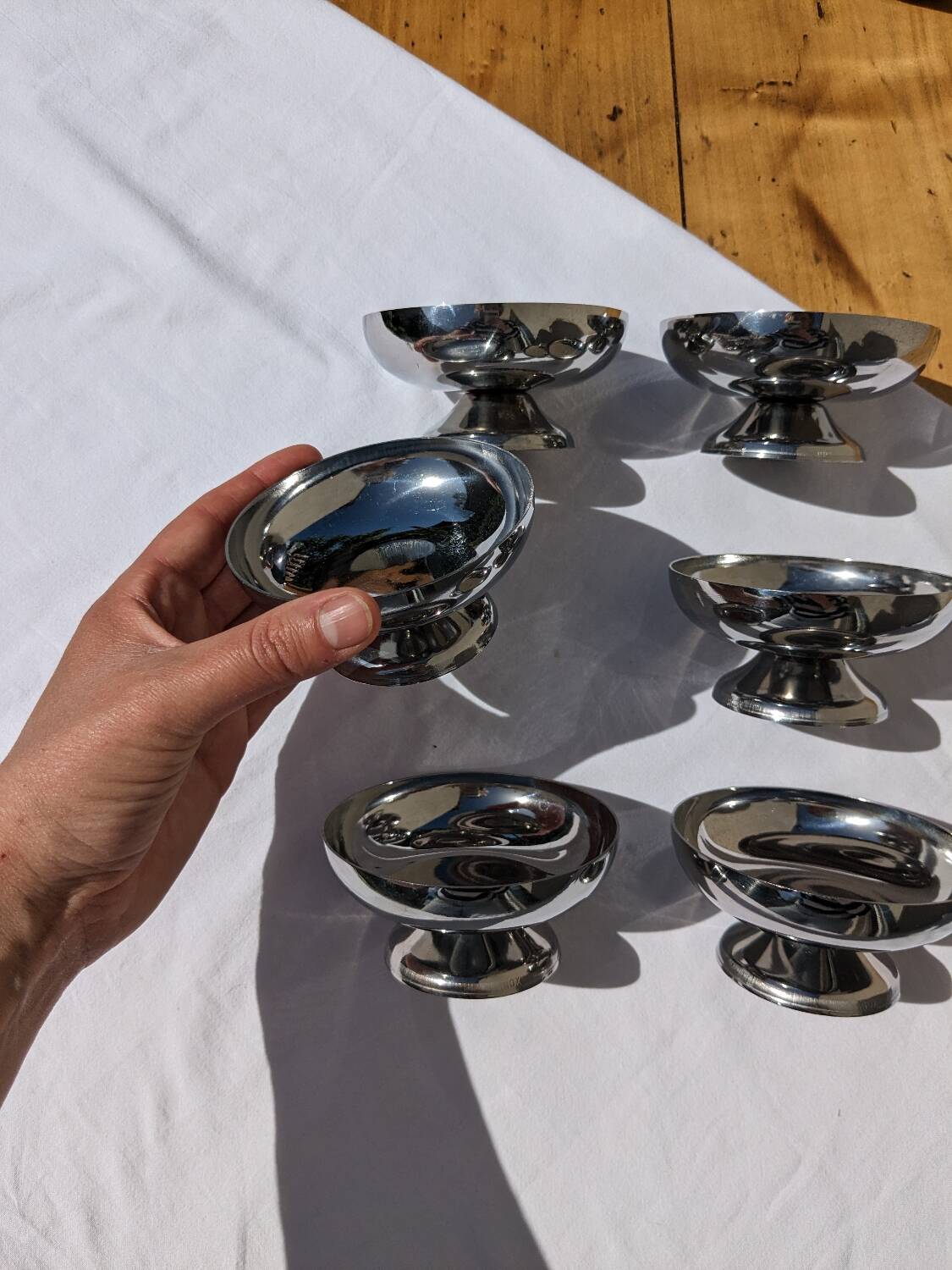 6 vintage ice cream cups