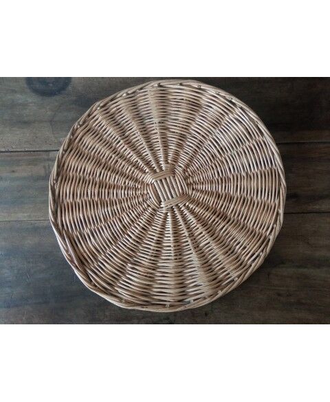 Vintage wicker tray