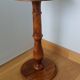 Round pedestal table in solid wood