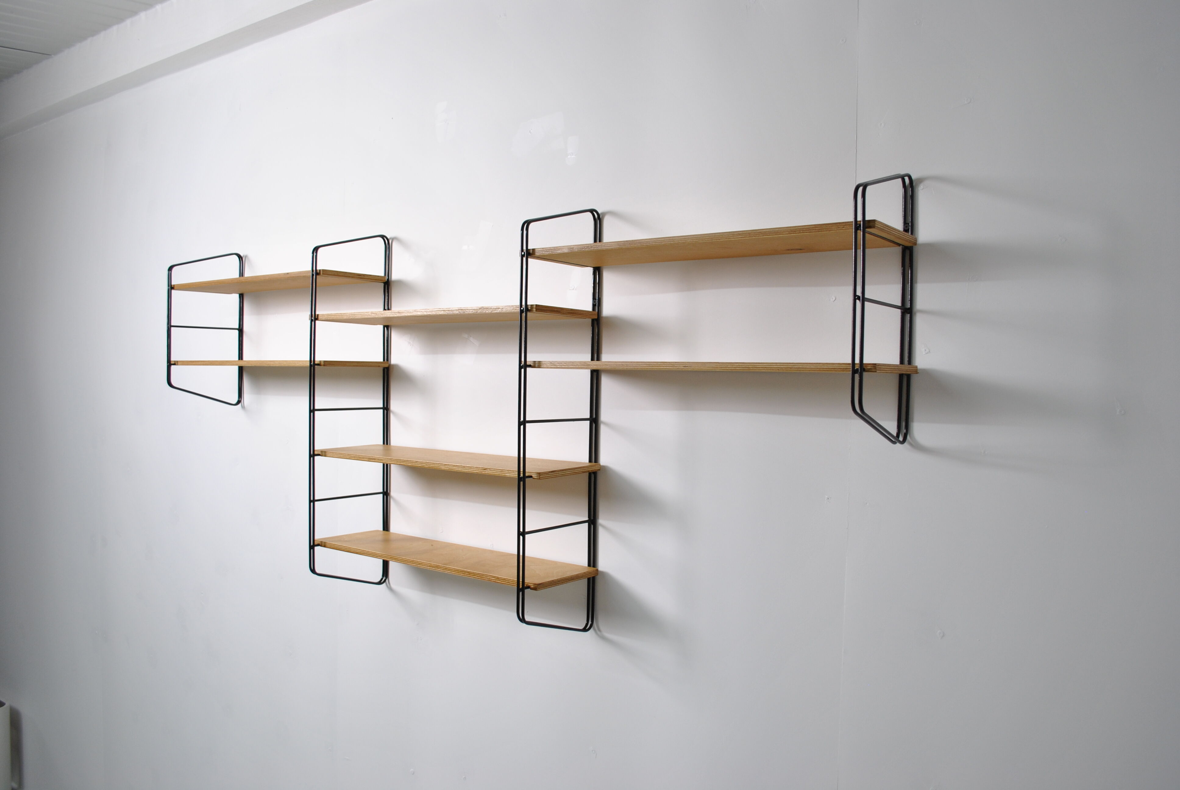 Shelf type String 1970