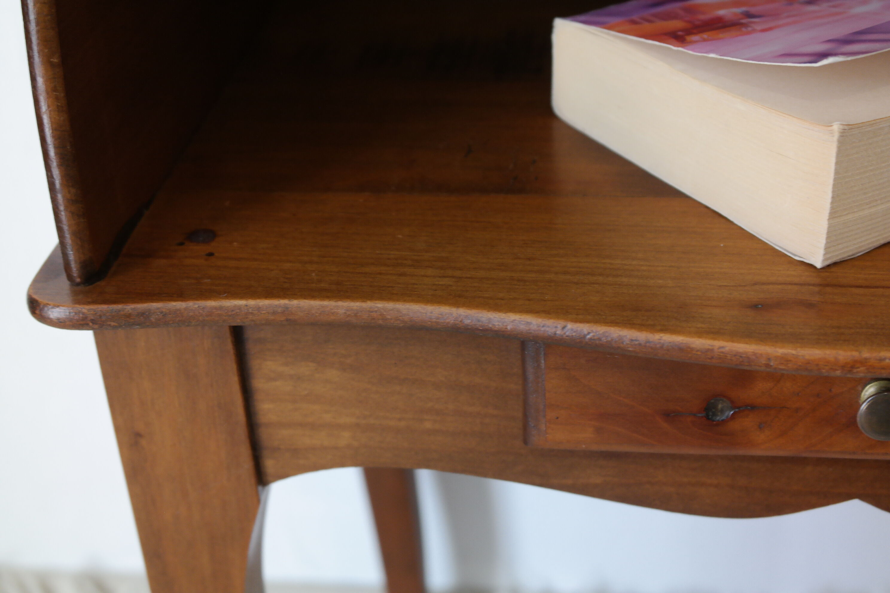 Pair of bedsides made of cherry wood