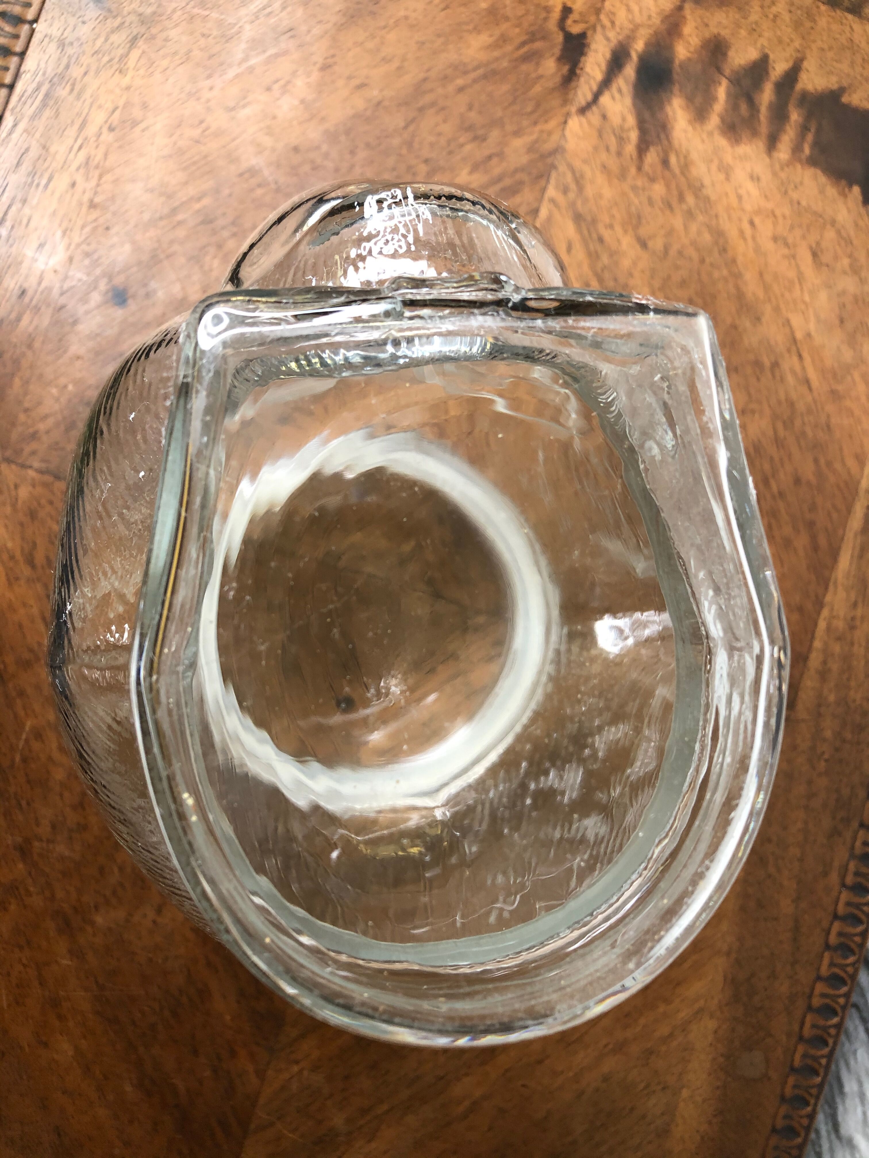 Glass jar candy box biscuit in the shape of bear head