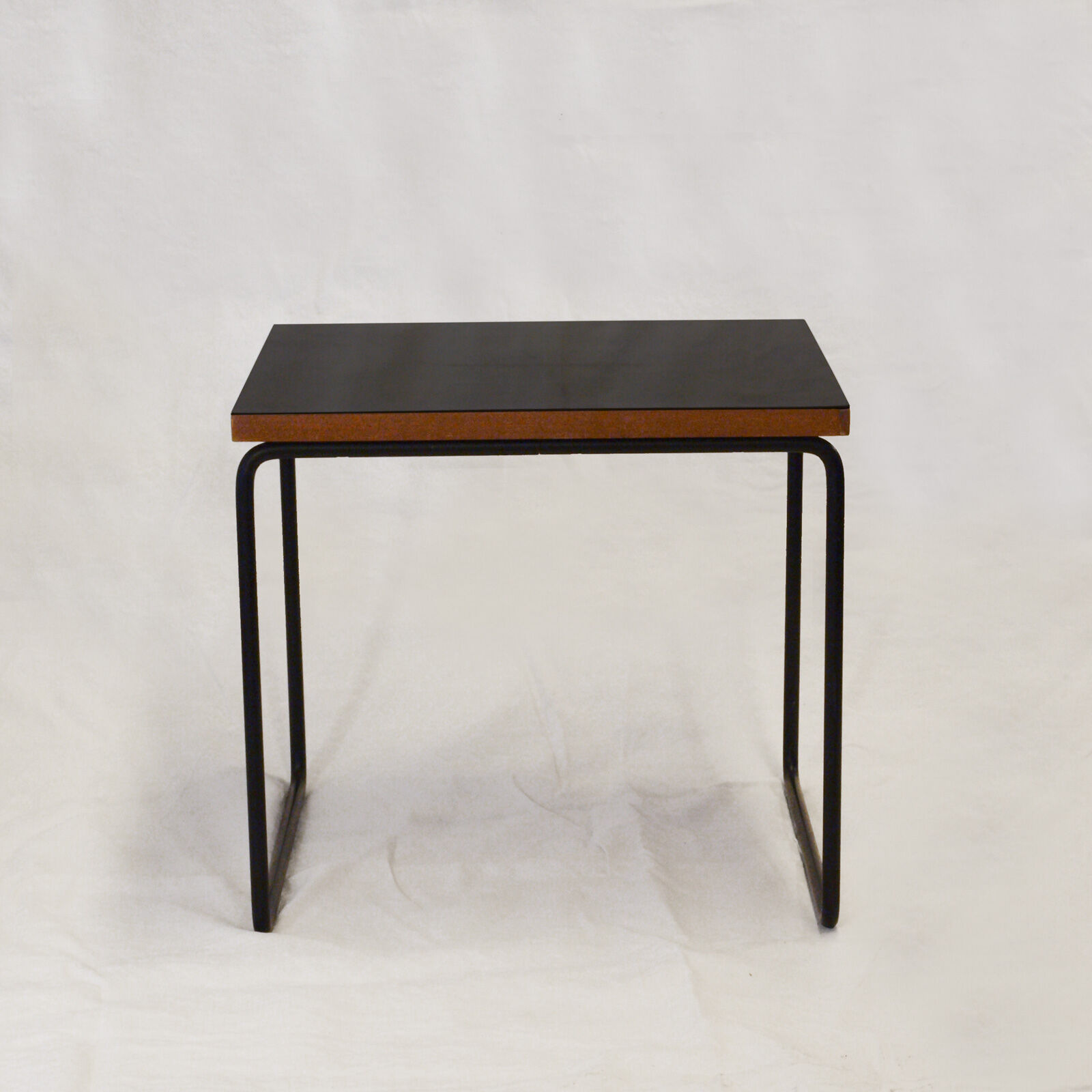 Pierre Guariche's "Volante" coffee table for Steiner