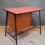 Red vintage desk and its chair