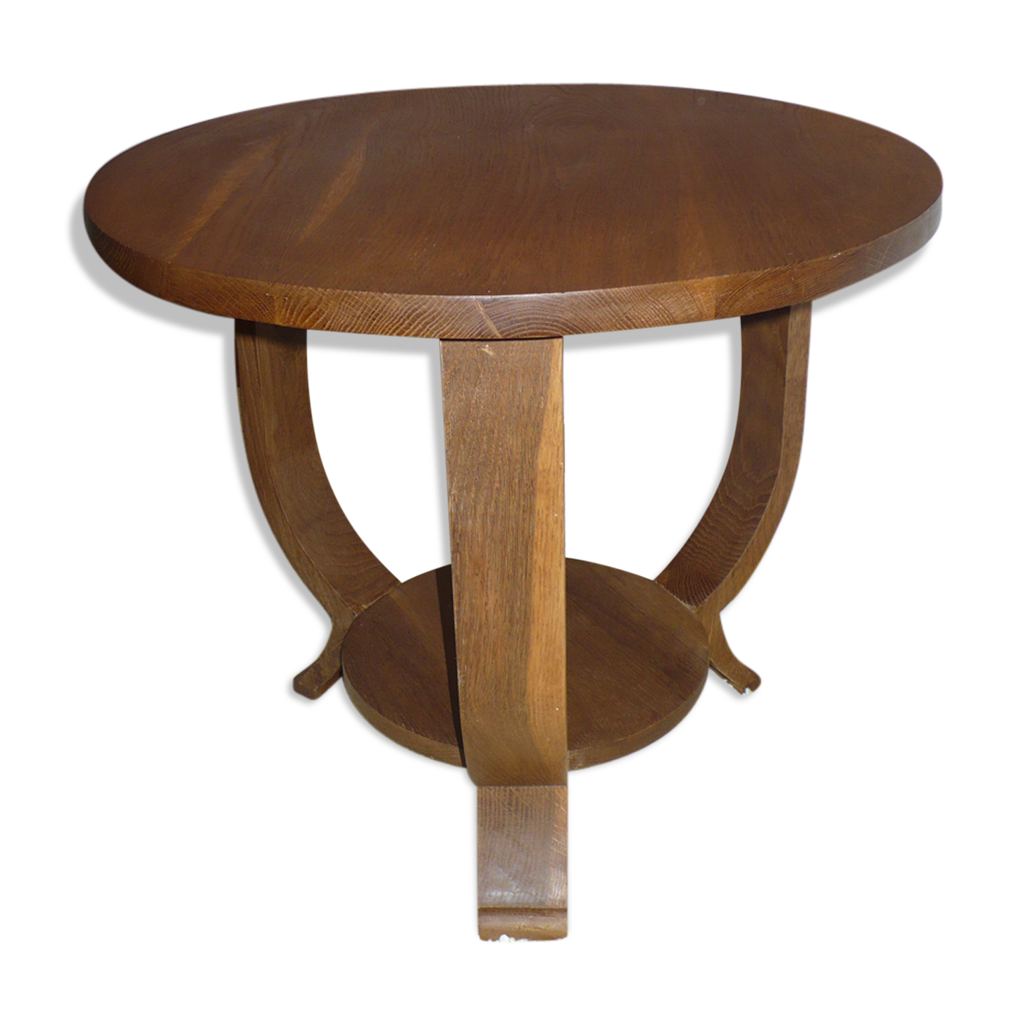 Pedestal table