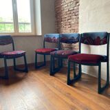 Set of 4 self-chairs with sled base