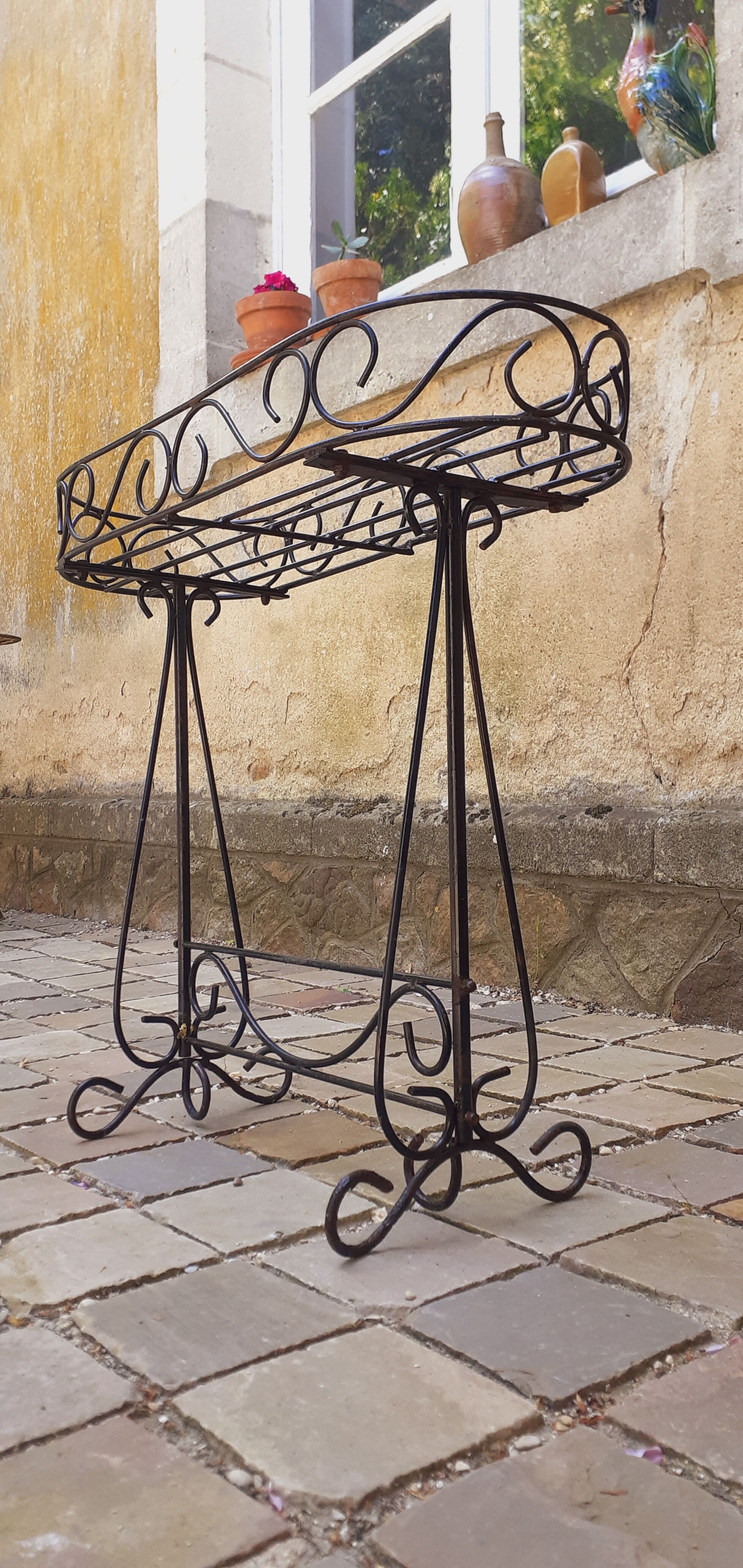 Jardinière en fer forgé vintage année 50