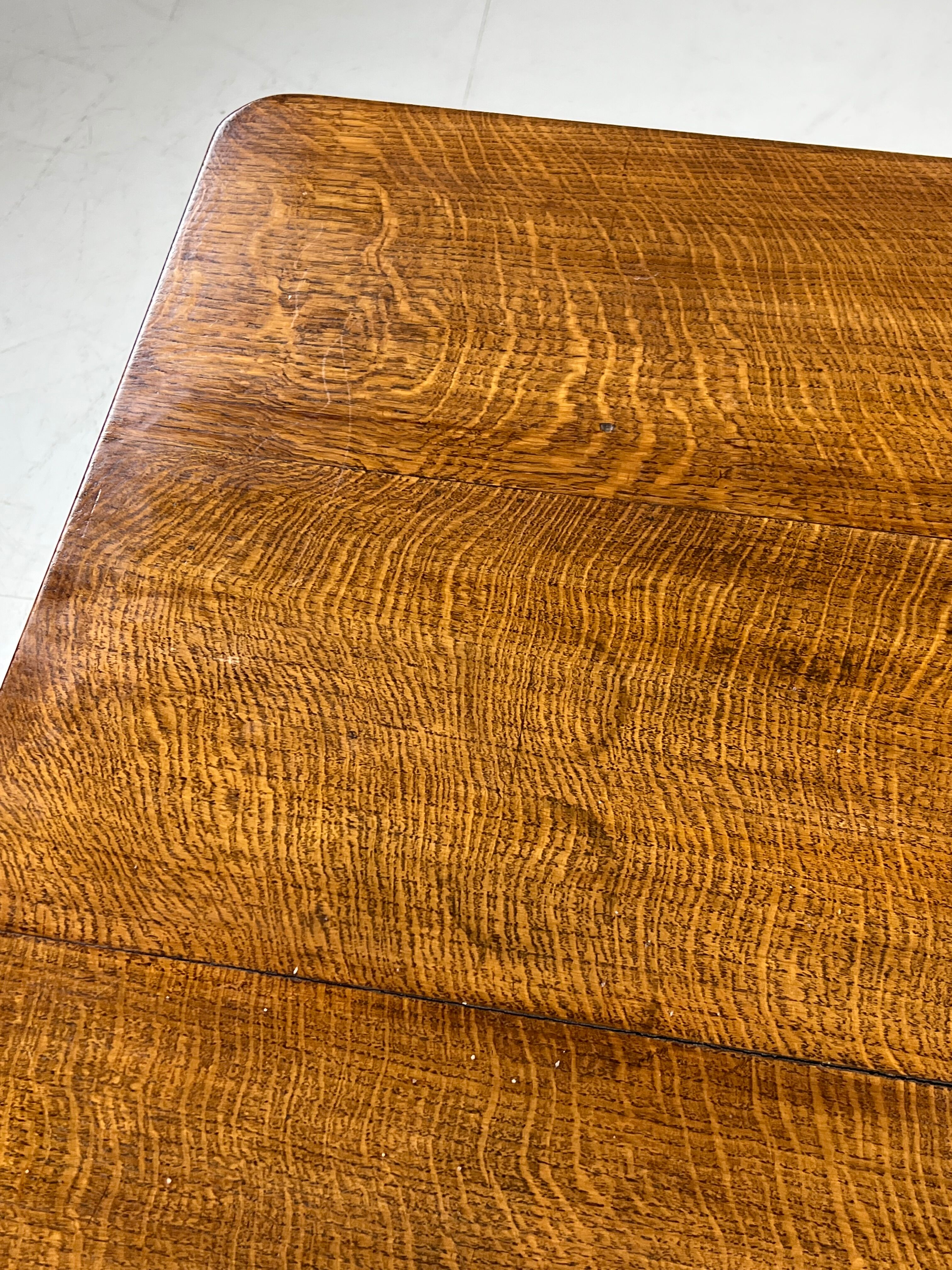 Antique English tilt top table