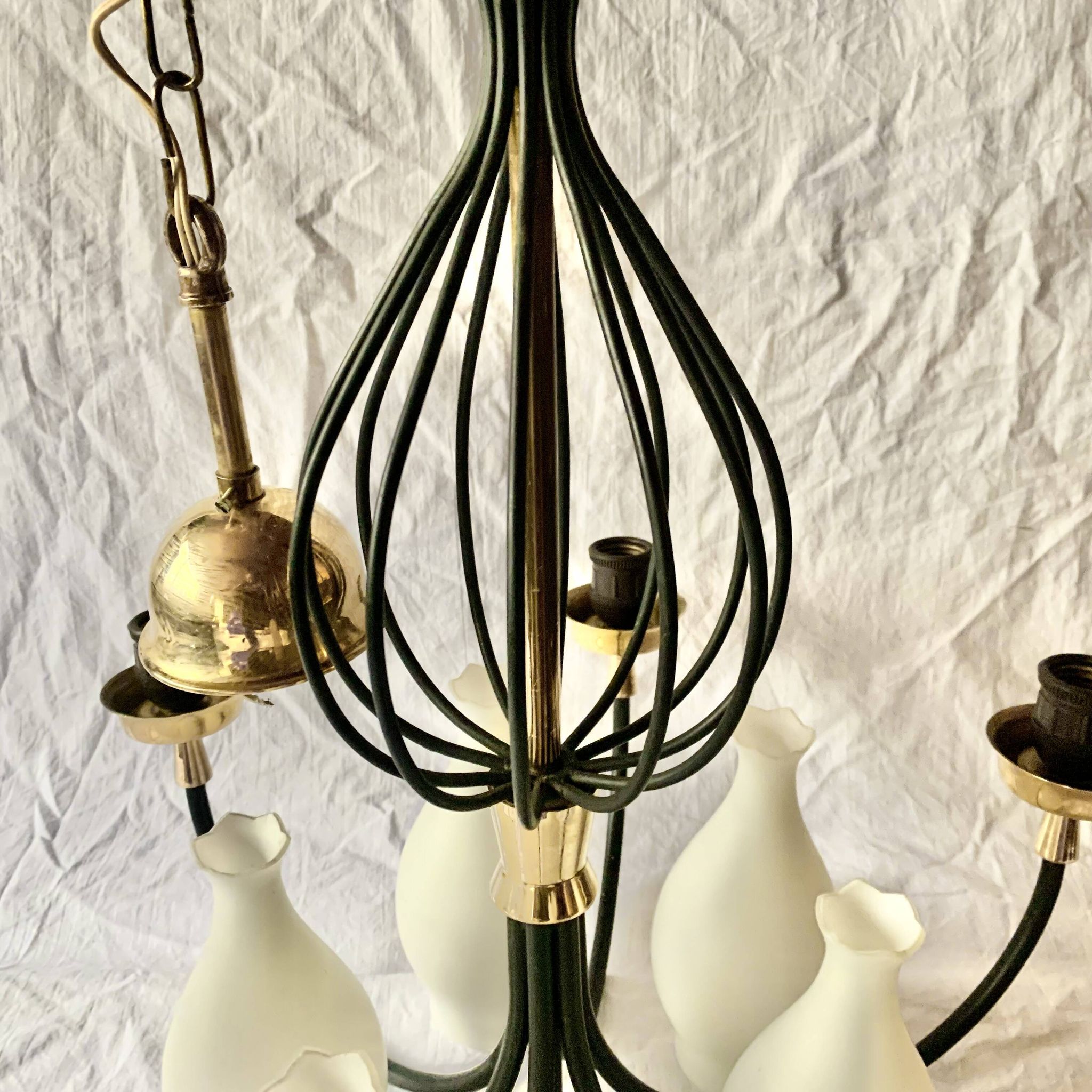 Lustre 6 feux vintage en métal noir et laiton