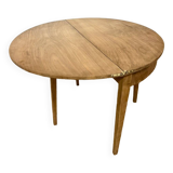 Round folding table in walnut