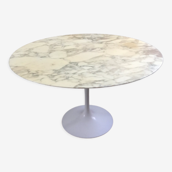 Saarinen table 120cm Knoll edition in circa 1970 marble