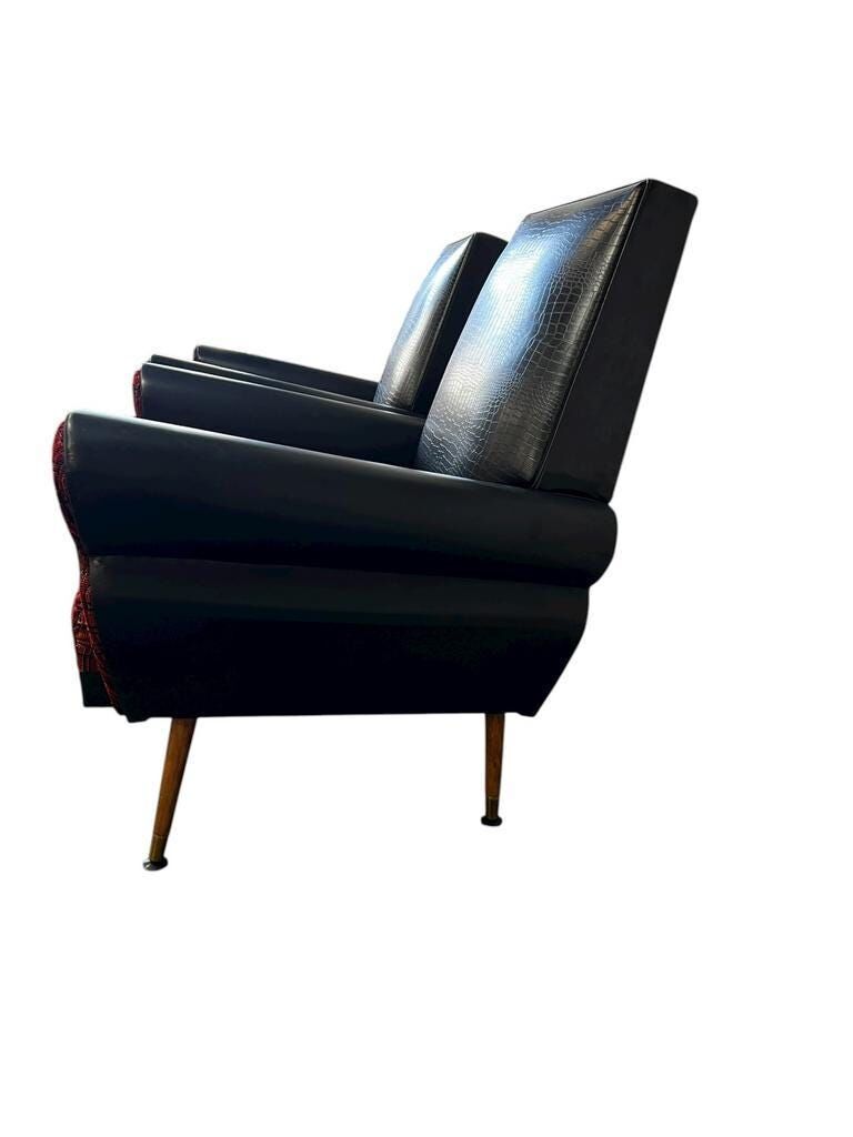 Set of 2 vintage black and red armchairs / armchairs / individual armchairs